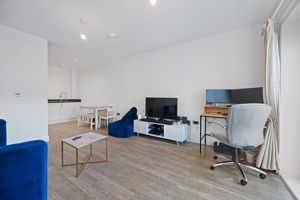 Photo 4- click for photo gallery